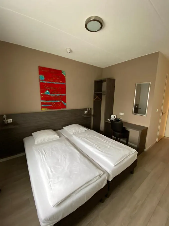 Hotel de Keizerskroon Amsterdam-Schiphol-Halfweg 3*, Halfweg Niederlande